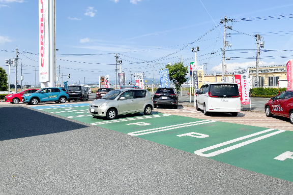 トヨタカローラ山形「南館店」のご紹介ページです。