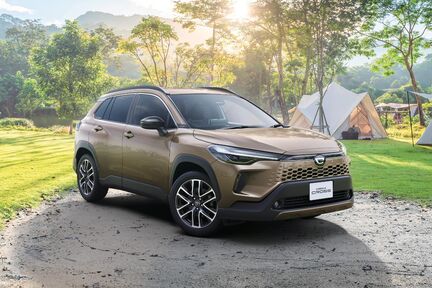 トヨタカローラ山形のカローラクロス車種情報ページです。