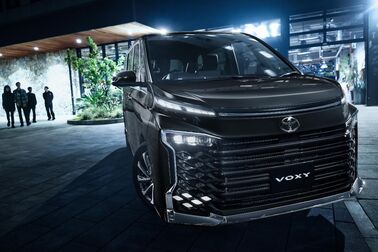 トヨタカローラ山形のヴォクシー車種情報ページです。
