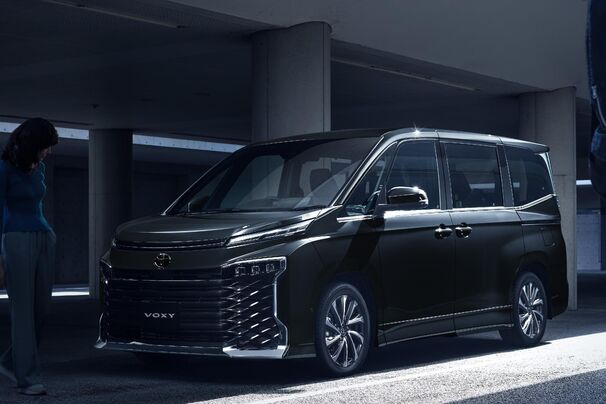 トヨタカローラ山形のヴォクシー車種情報ページです。