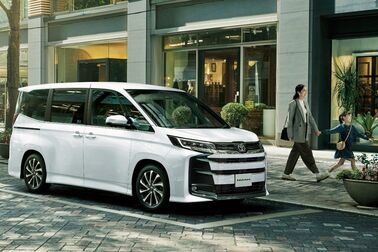 トヨタカローラ山形のノア車種情報ページです。